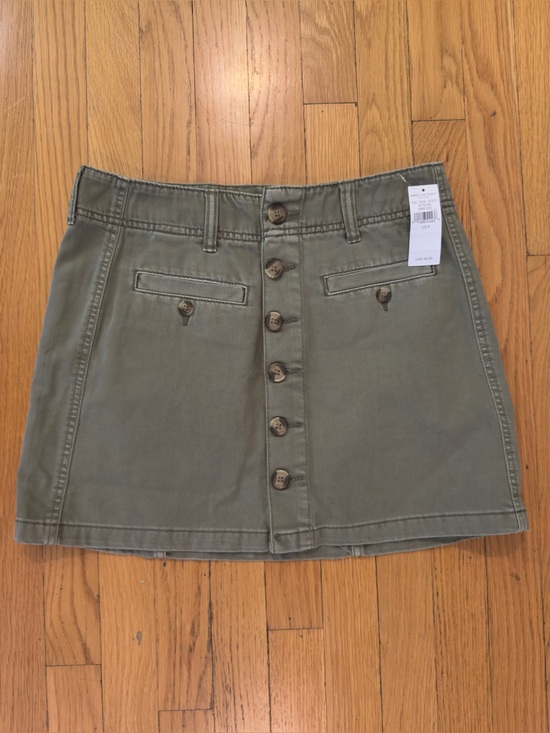 American Eagle Outfitters Dresses & Skirts - American Eagle Button Up Skirt